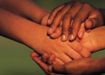 NHỮNG TẤM LÒNG YÊU THƯƠNG