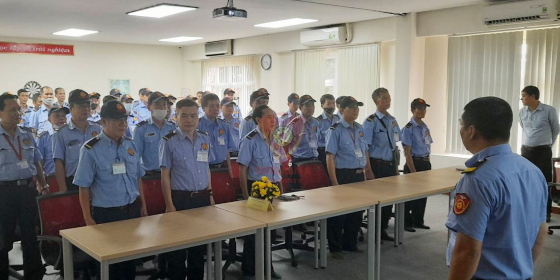 Ngân hàng SeABank phối hợp cùng Công ty TNHH MTV Đầu tư dịch vụ bảo vệ Đông Nam Á tổ chức lớp huấn luyện nghiệp vụ cho đội ngũ nhân viên bảo vệ
